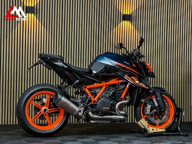 ktm - 1290-super-duke-r