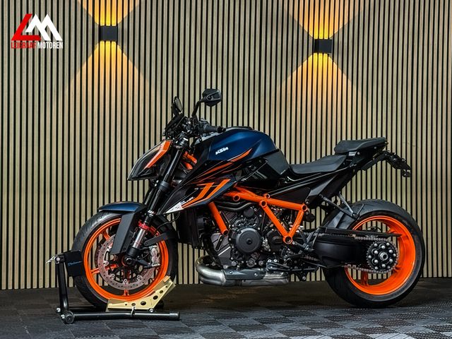 ktm - 1290-super-duke-r