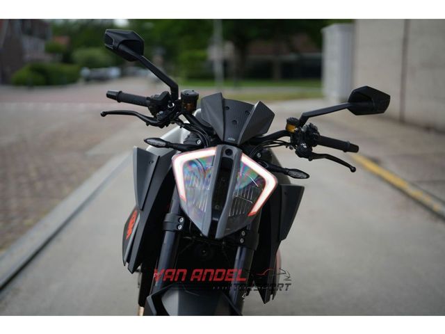 ktm - 1290-super-duke-r
