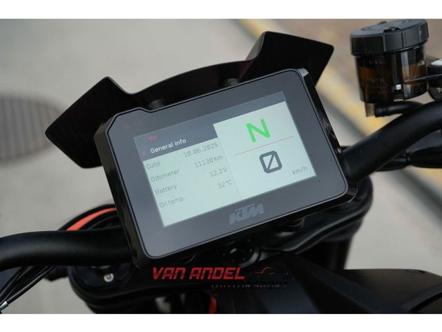 ktm - 1290-super-duke-r