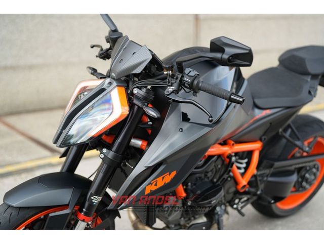ktm - 1290-super-duke-r