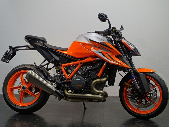 ktm - 1290-super-duke-r-evo