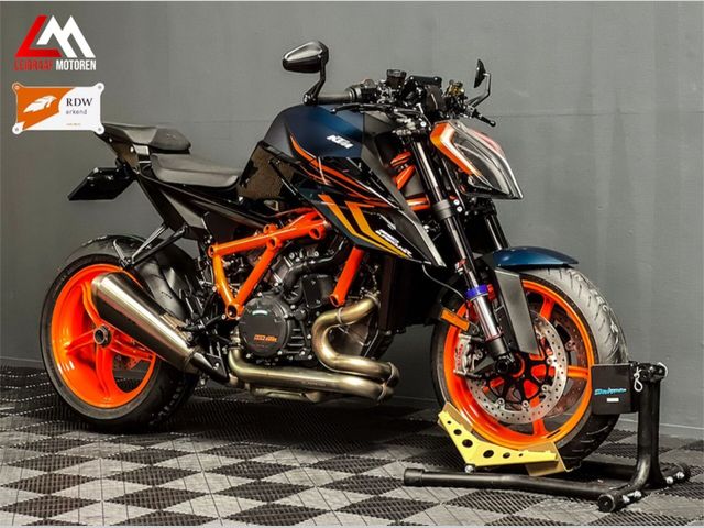 ktm - 1290-super-duke-r-evo