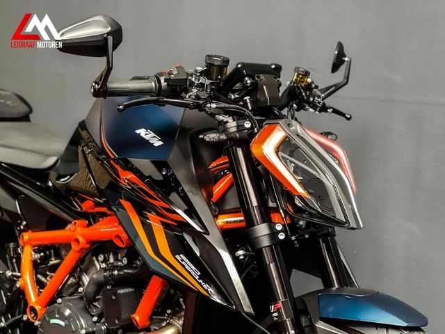 ktm - 1290-super-duke-r-evo