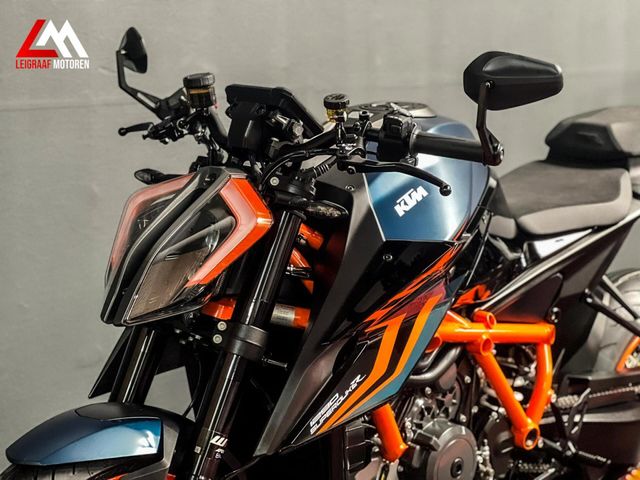 ktm - 1290-super-duke-r-evo