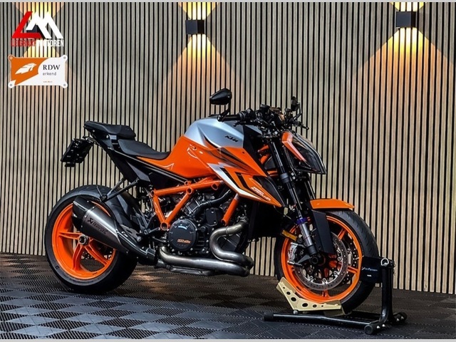 ktm - 1290-super-duke-r-evo