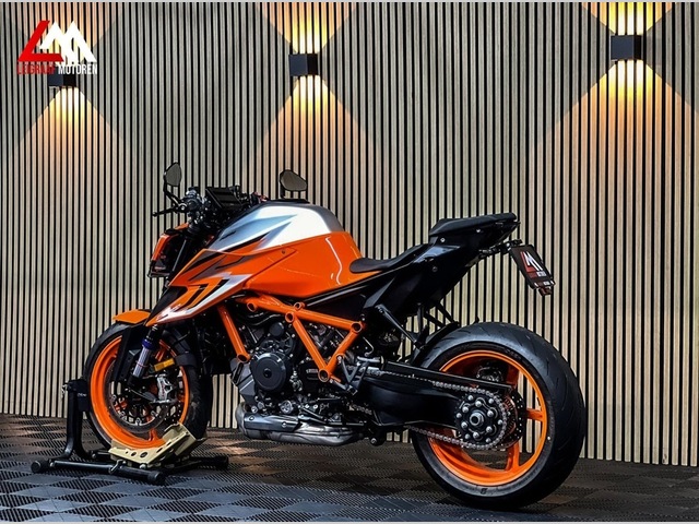 ktm - 1290-super-duke-r-evo