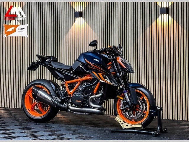 ktm - 1290-super-duke-r-evo