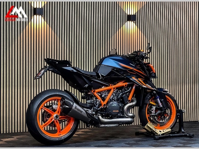 ktm - 1290-super-duke-r-evo