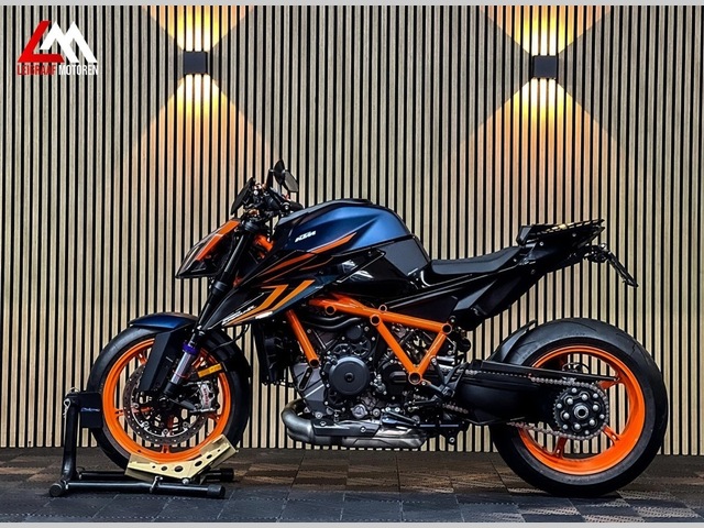 ktm - 1290-super-duke-r-evo