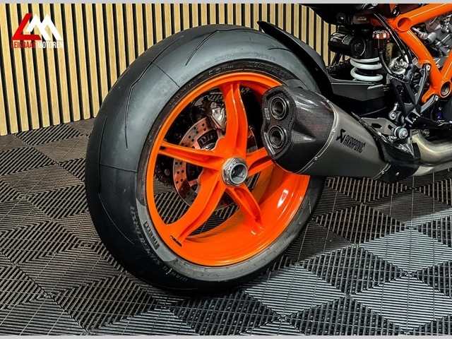 ktm - 1290-super-duke-r-evo