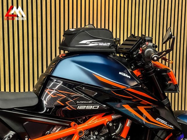 ktm - 1290-super-duke-r-evo