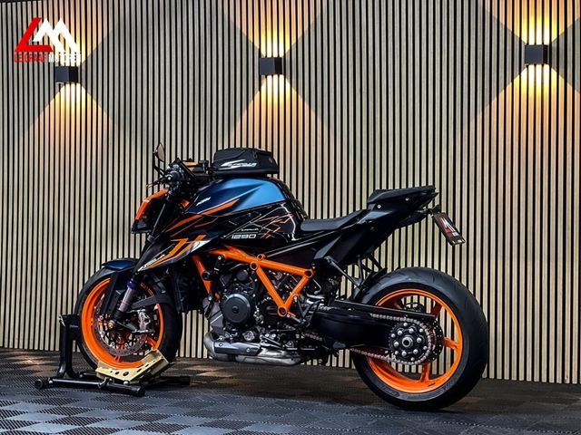 ktm - 1290-super-duke-r-evo