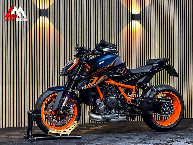 ktm - 1290-super-duke-r-evo