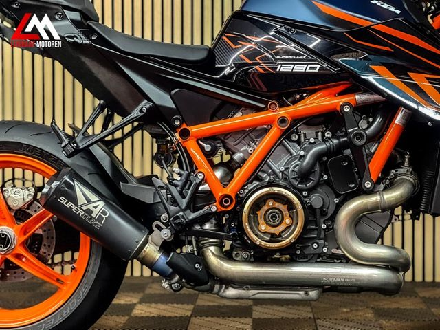 ktm - 1290-super-duke-r-evo