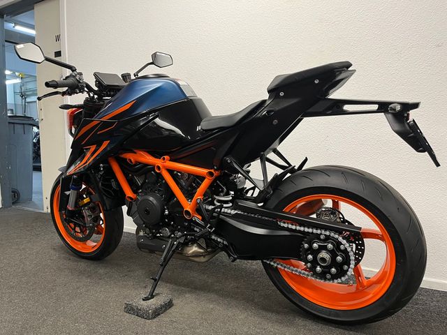 ktm - 1290-super-duke-r-evo