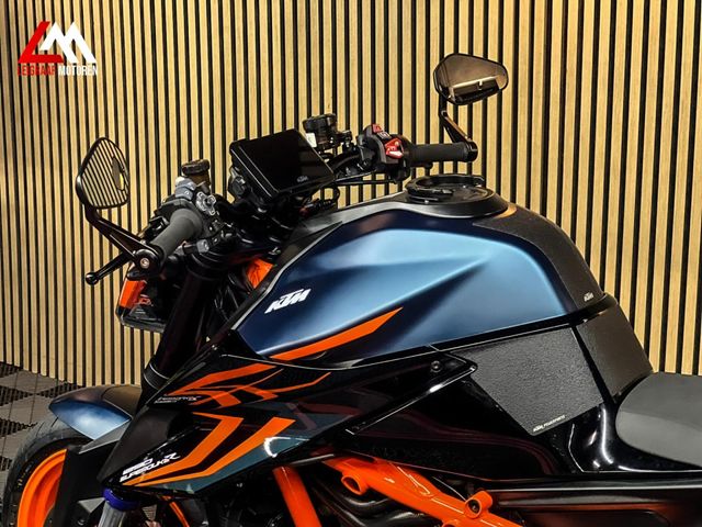 ktm - 1290-super-duke-r-evo