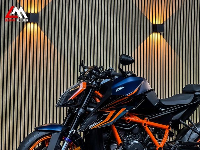 ktm - 1290-super-duke-r-evo