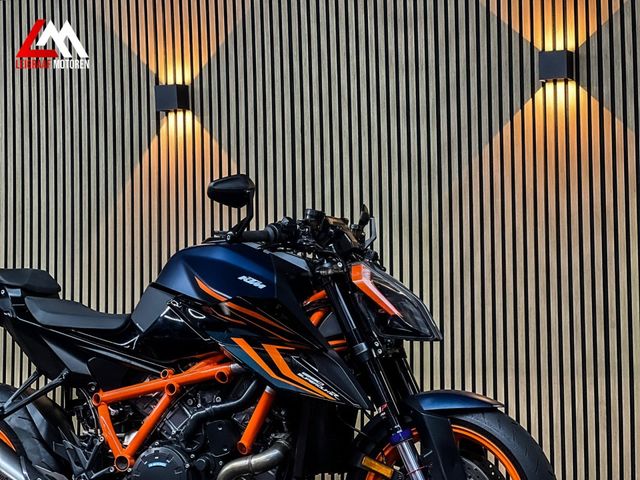 ktm - 1290-super-duke-r-evo