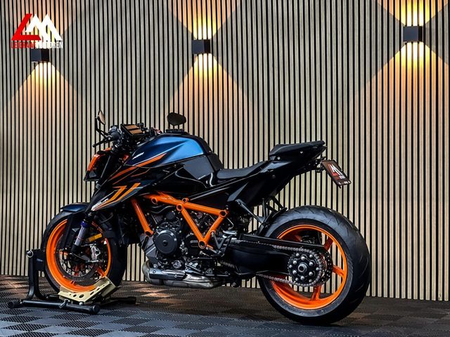 ktm - 1290-super-duke-r-evo