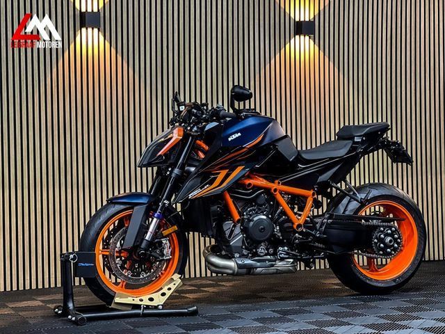 ktm - 1290-super-duke-r-evo