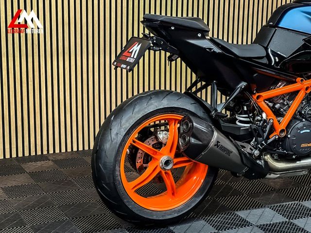 ktm - 1290-super-duke-r-evo