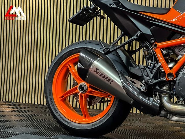 ktm - 1290-super-duke-r-evo