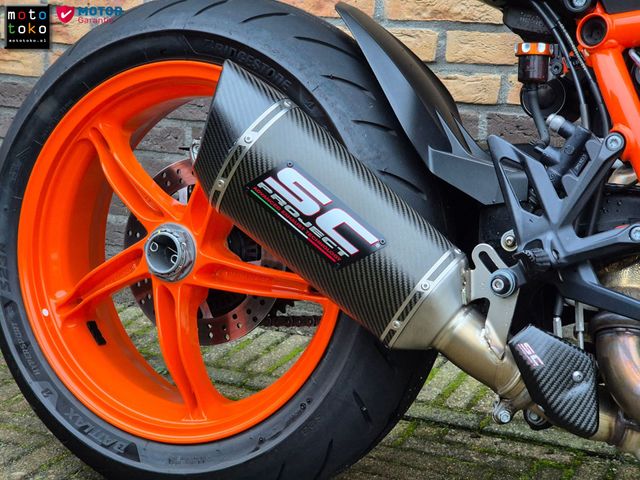 ktm - 1290-super-duke-r-evo