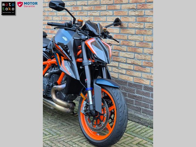 ktm - 1290-super-duke-r-evo