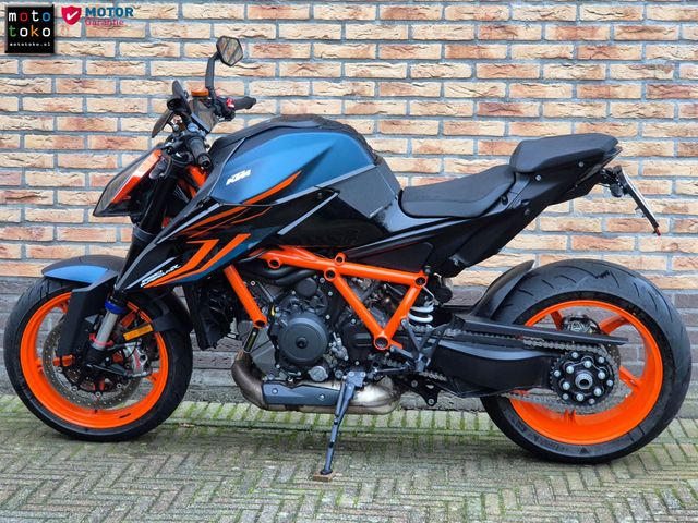 ktm - 1290-super-duke-r-evo