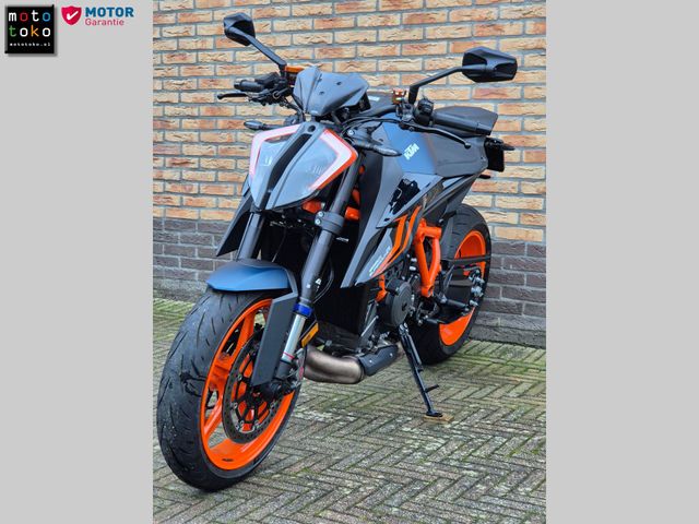 ktm - 1290-super-duke-r-evo