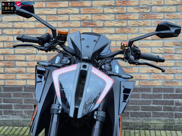 ktm - 1290-super-duke-r-evo