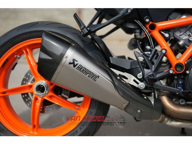 ktm - 1290-super-duke-r-evo