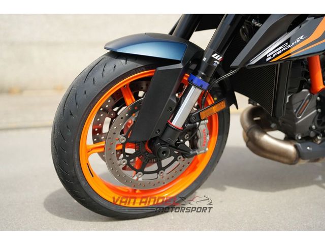 ktm - 1290-super-duke-r-evo