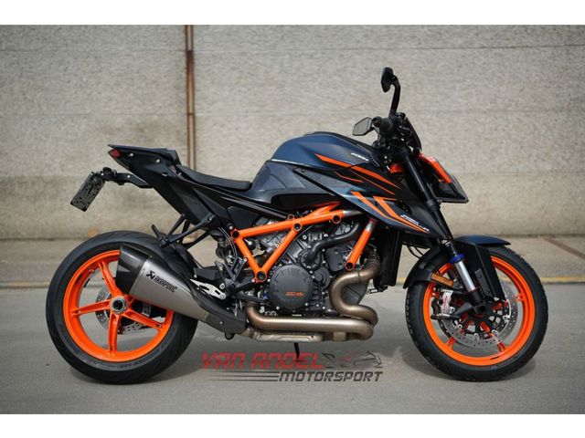 ktm - 1290-super-duke-r-evo