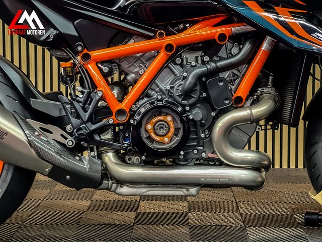 ktm - 1290-super-duke-r-evo