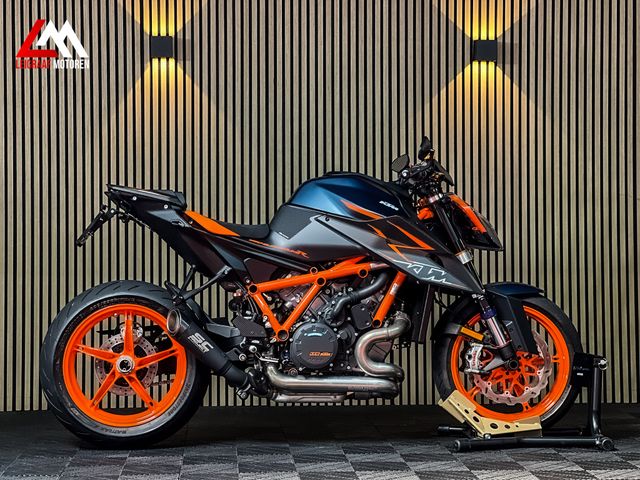 ktm - 1290-super-duke-r-evo