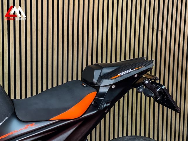ktm - 1290-super-duke-r-evo