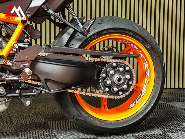ktm - 1290-super-duke-r-evo