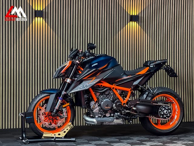 ktm - 1290-super-duke-r-evo