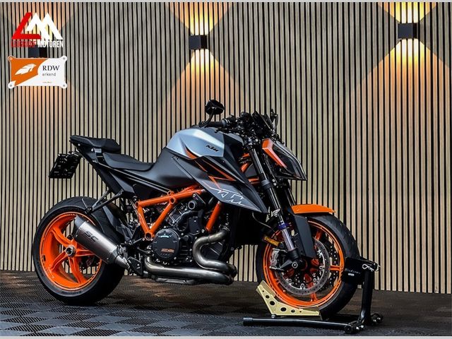 ktm - 1290-super-duke-r-evo
