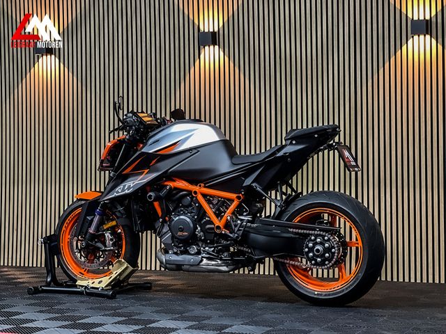 ktm - 1290-super-duke-r-evo