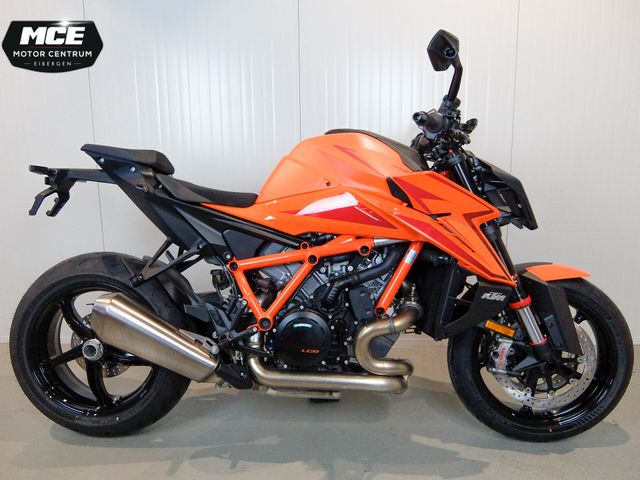 ktm - 1390-super-duke-r