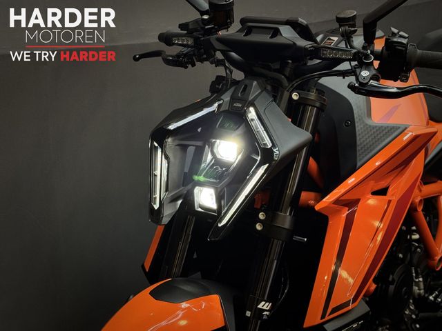 ktm - 1390-super-duke-r-evo
