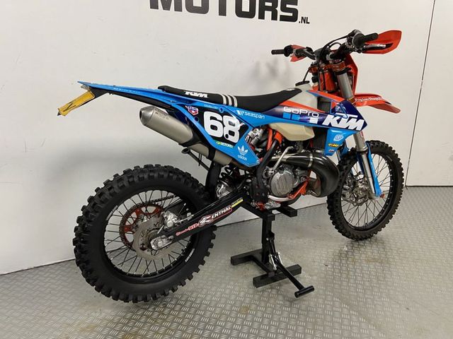 ktm - 300-exc-tpi-six-days