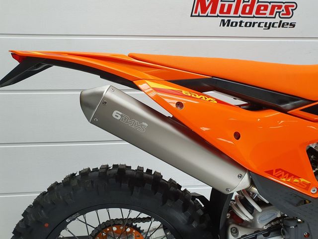 ktm - 300-exc-tpi-six-days
