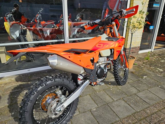 ktm - 350-exc-f-six-days