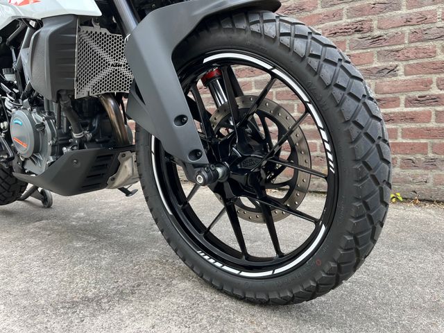 ktm - 390-adventure