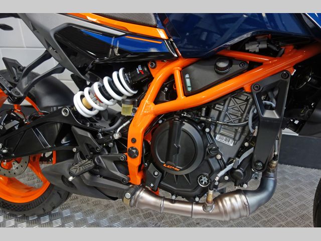 ktm - 390-duke