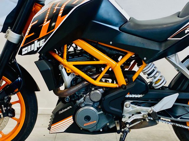 ktm - 390-duke